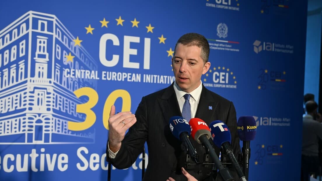 Đurić: Beograd Posvećen Saradnji Sa Mađarskom i Garanciji Energetske Stabilnosti