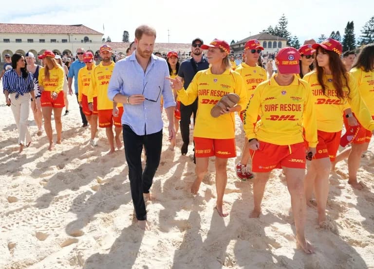 Princ Hari i Meghan Markle Posetili Preživele Pucnjave na Bondi Plaži