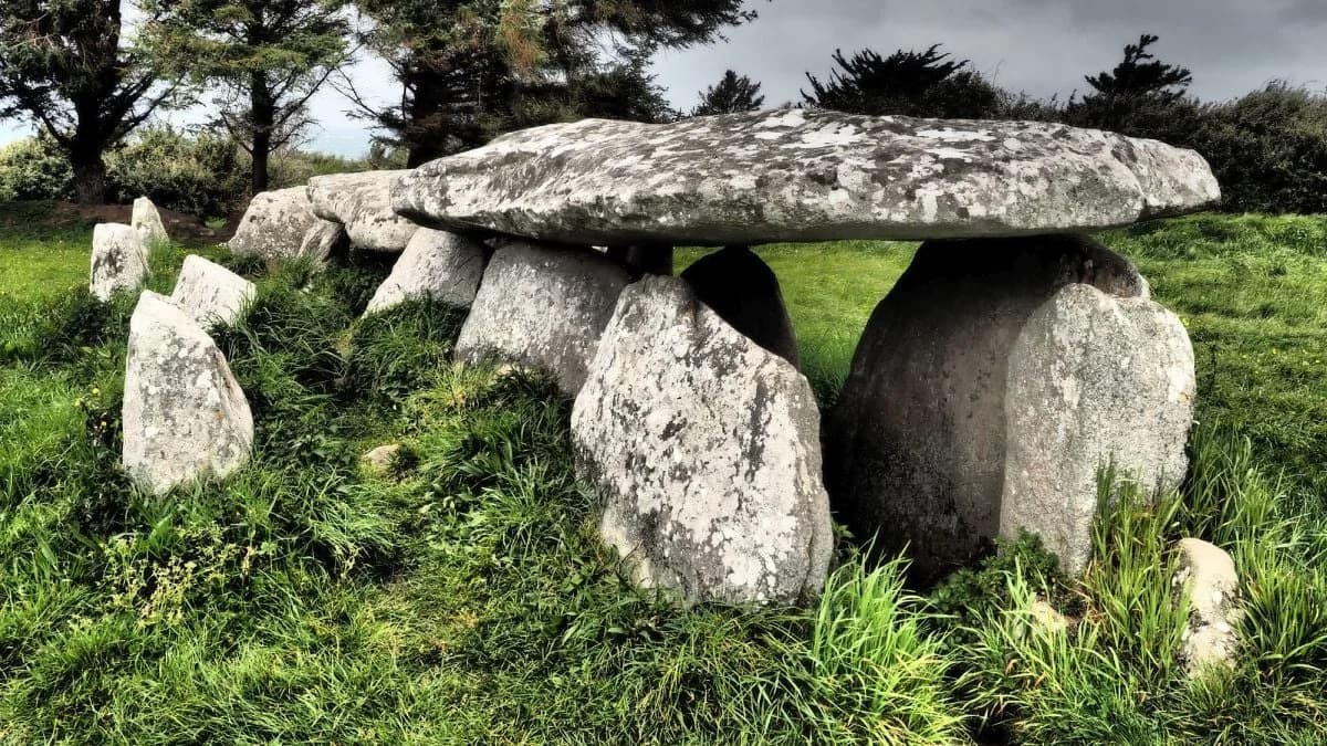 Tajanstveni Neolitski Kolaps: Analiza DNK Iz Grobnice Kod Buryja Otkryva Masovnu Zamenu Stanovništva