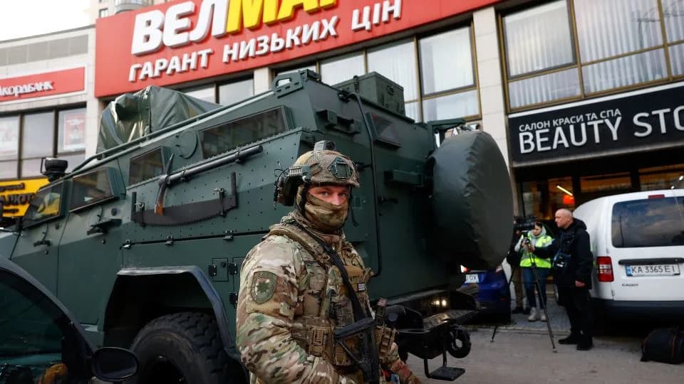 Šestoro Poginulih, 15 Povređenih u Kijevu — Napad Tretiran Kao Terorizam, Napadač Ubijen