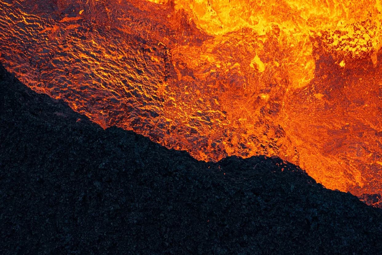 Otkriven Supervulkan Ispod Toscane: ≈6.000 km³ Magme Na Dubini, Ali Niska Verovatnoća Erupcije