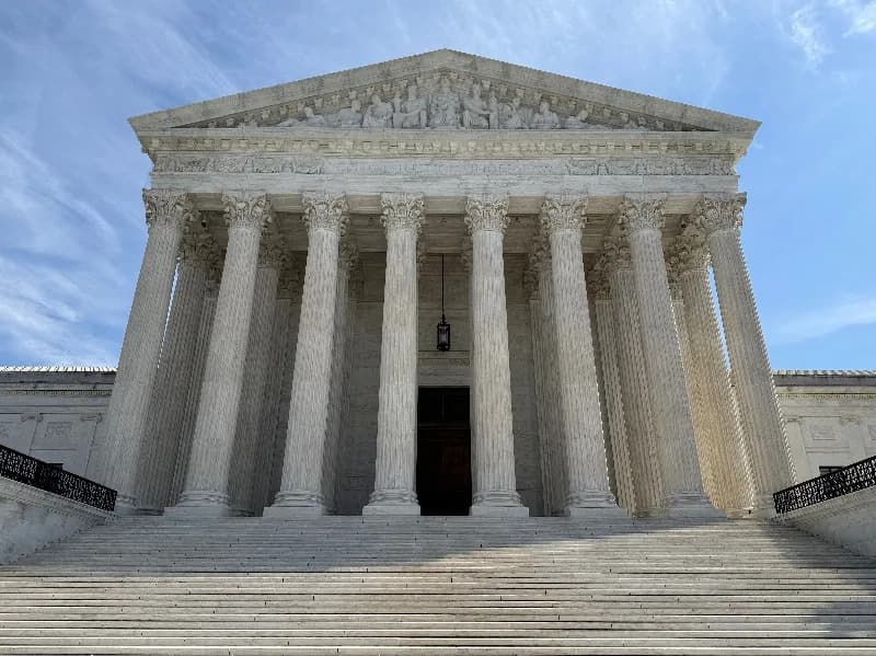 Vrhovni sud SAD Odbio Žalbu Roditelja Iz Ludlowa U Sporu O Školskoj Politici O Rodnom Identitetu