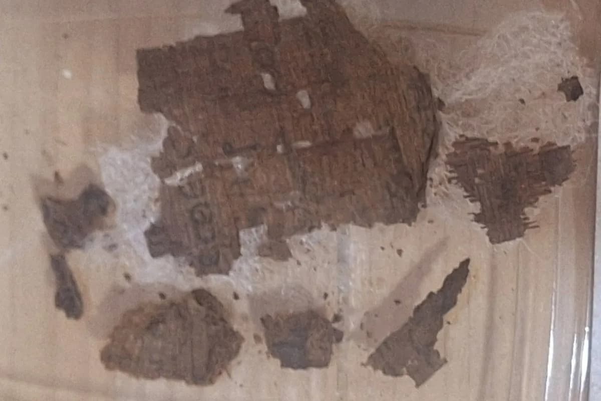 Neverovatan Nalaz: Fragment Homerske Ilijade Pronađen U Mumiji Iz Oxyrhynchusa