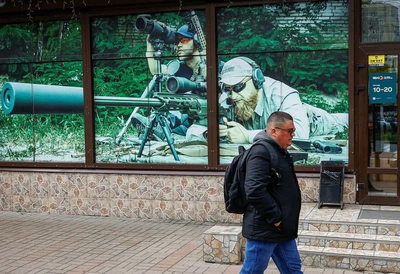 Masovna pucnjava u Kijevu ponovo otvara debatu o legalizaciji nošenja pištolja