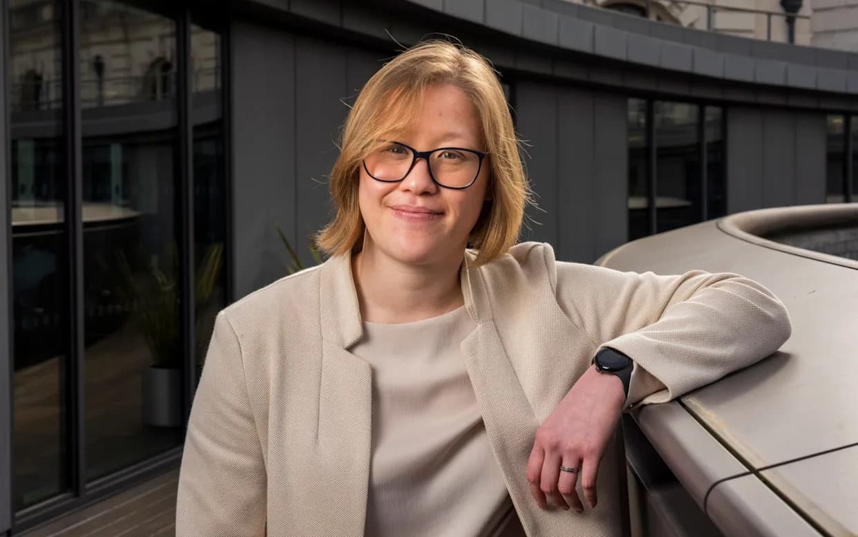 Jade Leung (32) i AISI: Kako Britanija Priprema Odbranu Od Naprednih AI Napada