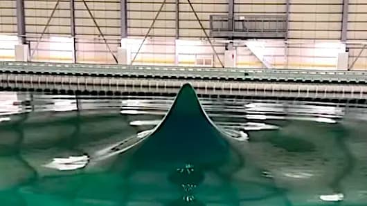 Laboratorijski „Freak Wave“: Sinhronizovana Vesla Podigla Zid Vode Do 20 m (Video)