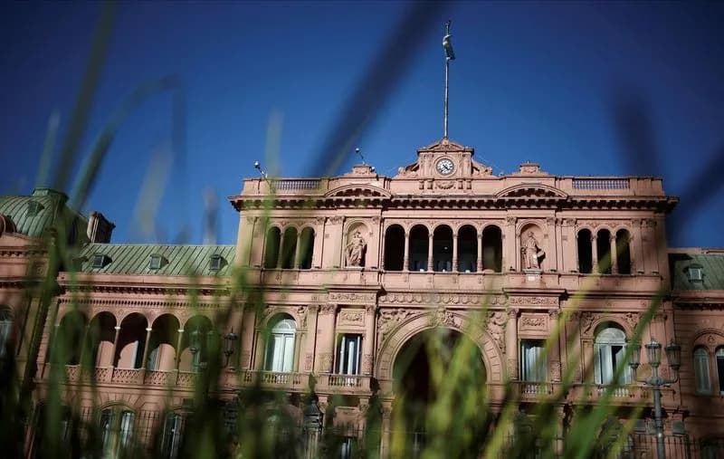 Argentina Blokirala Ulaz Novinarima U Casa Rosada Nakon Slučaja Pametnih Naočara