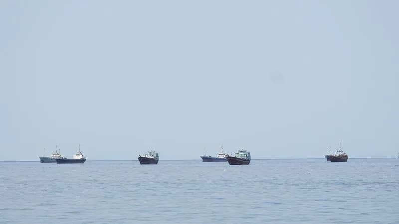 Rat U Iranu Zadržao Hiljade Pomoraca U Hormuškom Moreuzu — Indija Repatrijovala 2.680