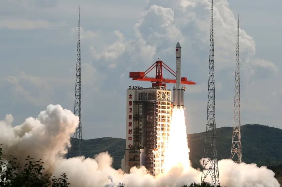 Kineski sateliti iznad bojišta podižu zabrinutost — da li se obaveštajni podaci dele sa Iranom?