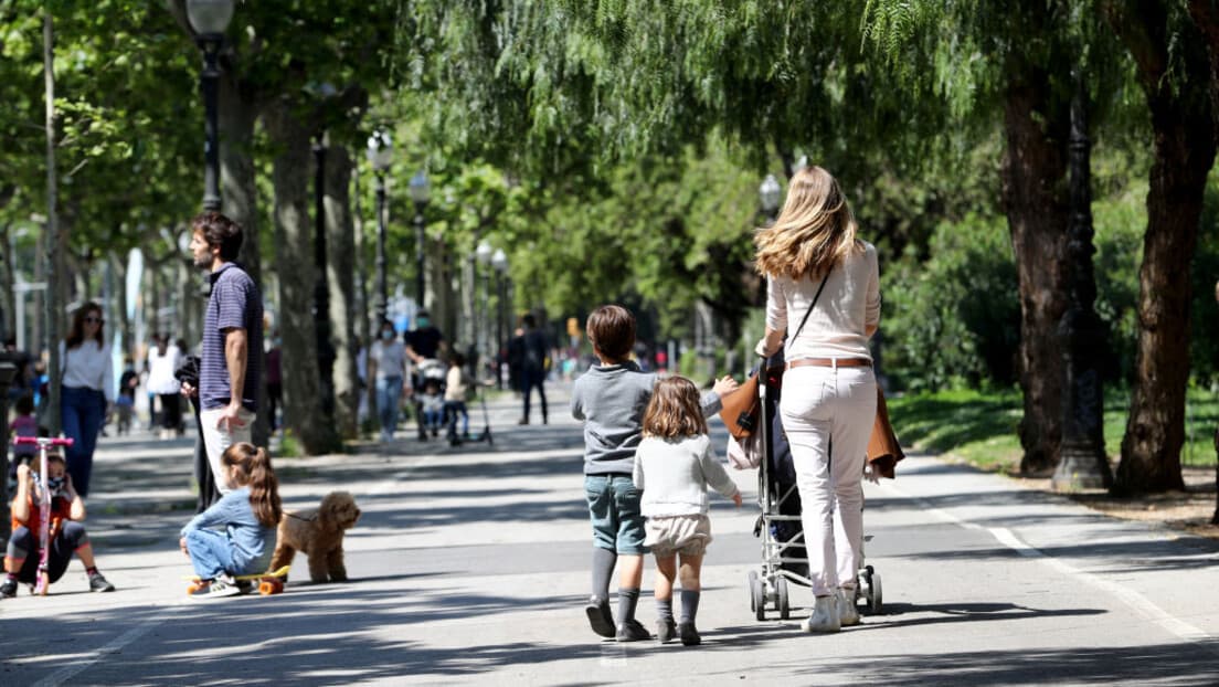 Zabrana Telesnog Kažnjavanja Dece: Šta Donose Izmene Porodičnog Zakona i Ko Donosi Konačnu Reč