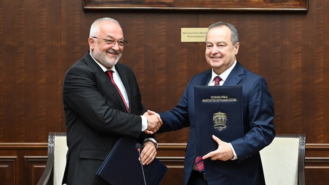 Dačić i Damnjanović Potpisali Sporazum MUP–Agencija: Značajan Korak u Borbi Protiv Korupcije