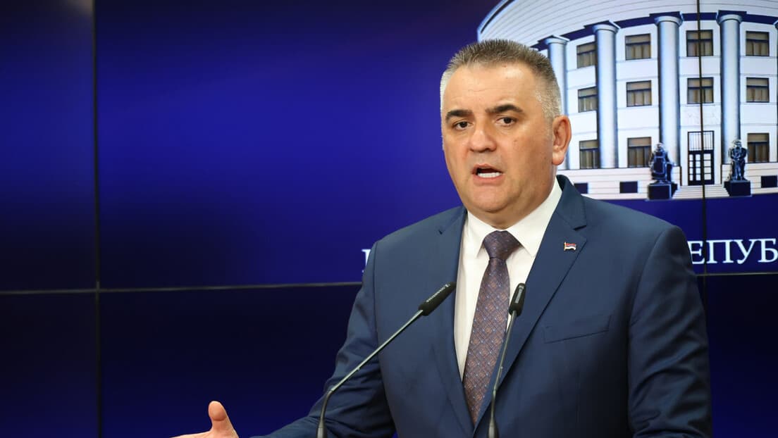Minić: Šmit Sprema "Inckov Scenario" — Moguć Potpis Zakona O Državnoj Imovini Pred Kraj Mandata