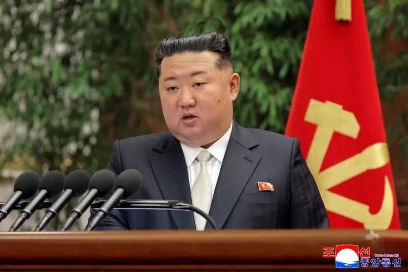 Kim Jong Un Pohvalio Vojnike Koji Su Izvršili Samoubistvo u Kursku — Pjongjang Potvrdio Ekstremnu Borbenu Doktrinu
