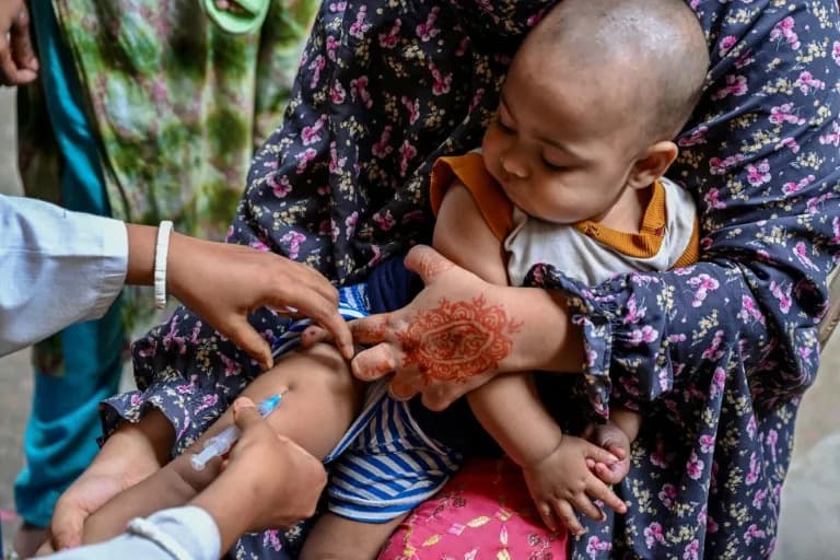 Alarm u Bangladešu: 227 dece preminulo u talasu morbila, skoro 35.000 sumnjivih slučajeva