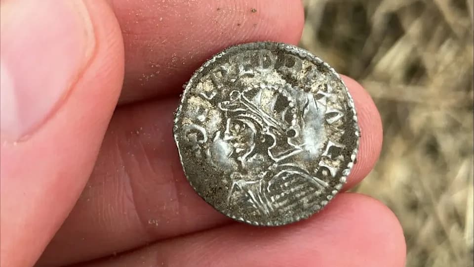 Detektori Nisu Prestajali da Pište: Otkriven Najveći Vikinški Depo U Norveškoj — 2.970 Novčića