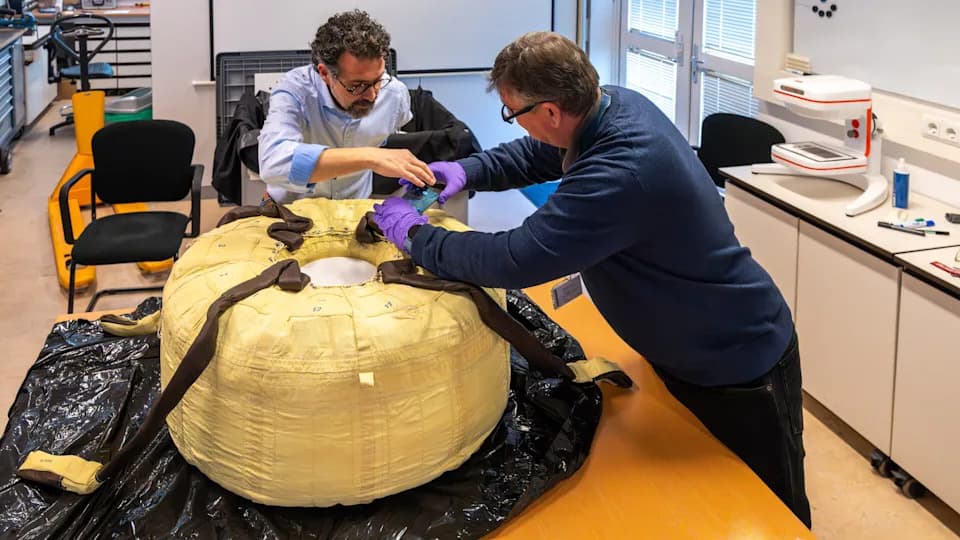 Padobran za Mars „ispečen” u rerni: ESA sanitizovala 35‑metarski padobran za ExoMars