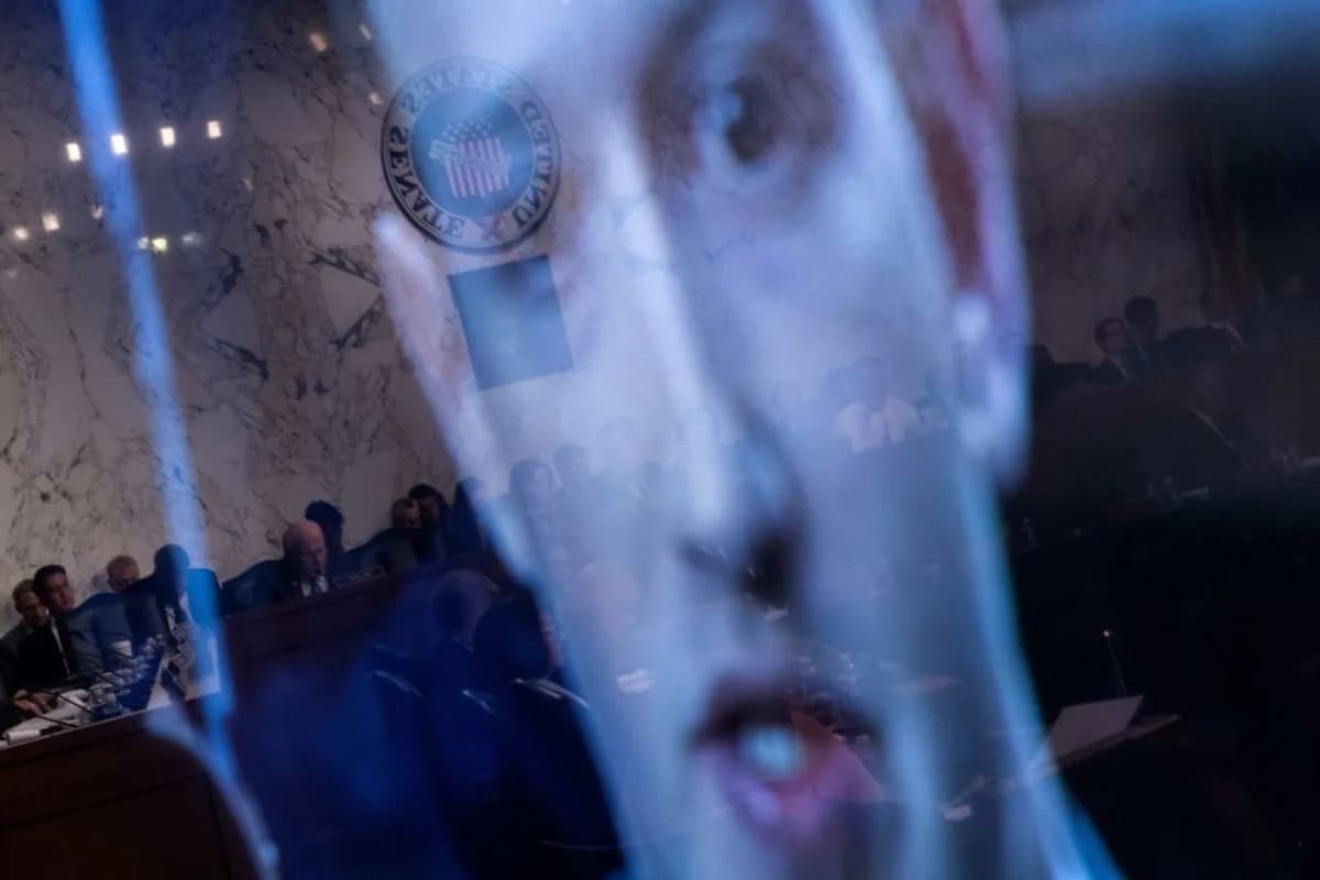 Zuckerberg Navodno Lično Odobrio Masovnu Upotrebu Zaštićenih Dela za Treniranje AI Modela Llama, Tvrde Izdavači