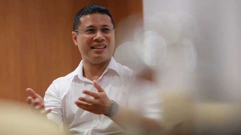 Singapur: Nastavnici Će Moći Da Kažnjavaju Štapom Decu Od 9 Godina — Novi Okvir Od 2027.