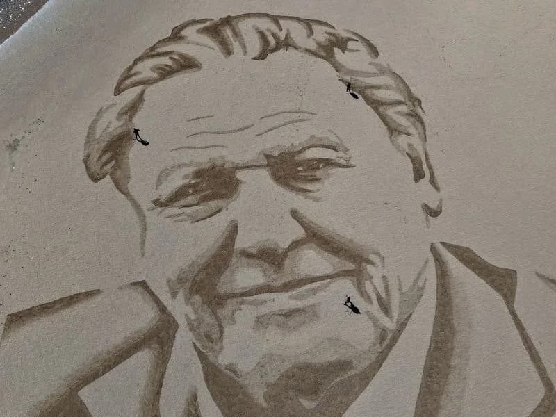 Sir David Attenborough Napunio 100 Godina: „Potpuno Preplavljen“ Rođendanskim Čestitkama