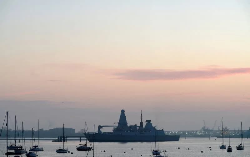 Britanija Premešta HMS Dragon Prema Hormuzu u Pripremi Za Multinacionalnu Misiju