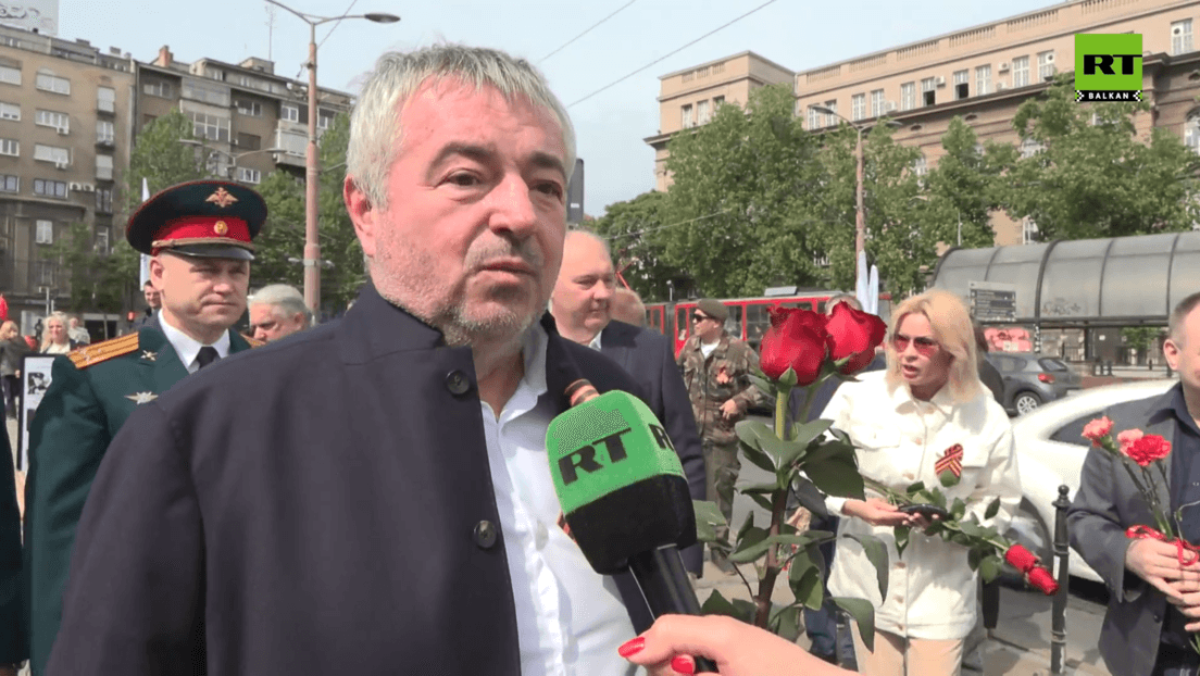 Dušan Bajatović Poziva: Dan Pobe­de Kao Sećanje Na Žrtve I Otpor Reviziji Istorije