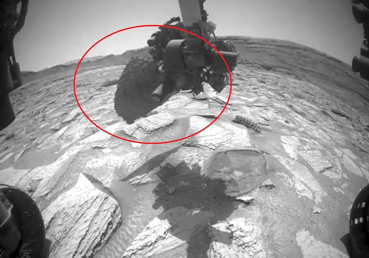Drama Na Marsu: Curiosity Zaglavio Bušilicu U Kamenu 'Atacama' — Oslobođen Posle Šest Dana