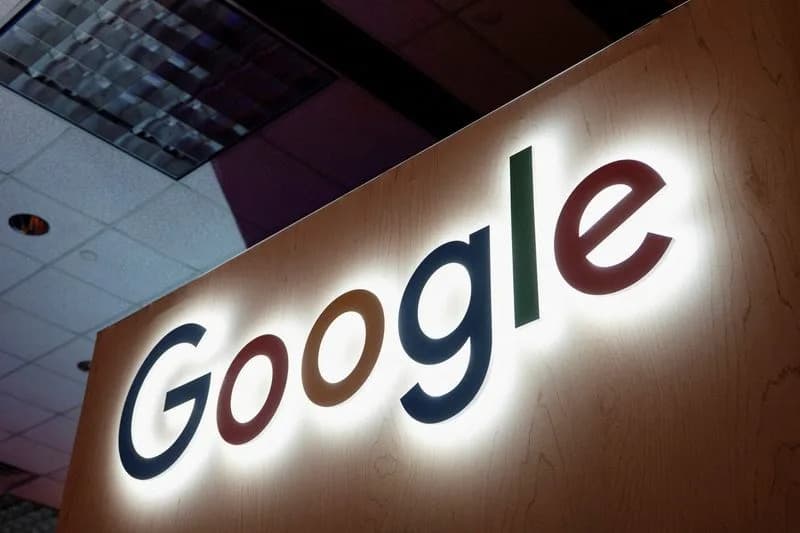 Meta i Google Finansiraju 'Digitalno Blagostanje' — Kritičari Upozoravaju Na Normalizaciju Telefona Kod Dece