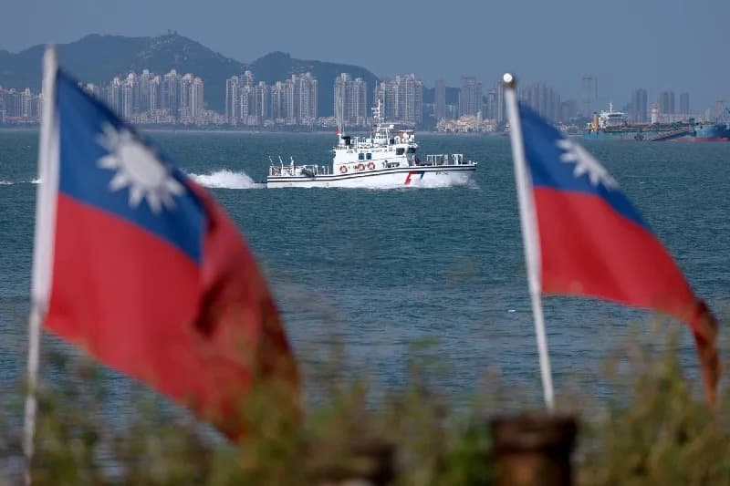 Tajvanska obalska straža predstavila poslednji od 12 Anping katamarana koji u ratu mogu nositi rakete