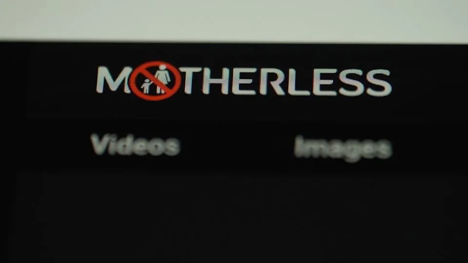 Porno-sajt Motherless Skinut Nakon CNN Istrage — Moderacija Pojačana, Ali Rizik Od Povratka Ostaje