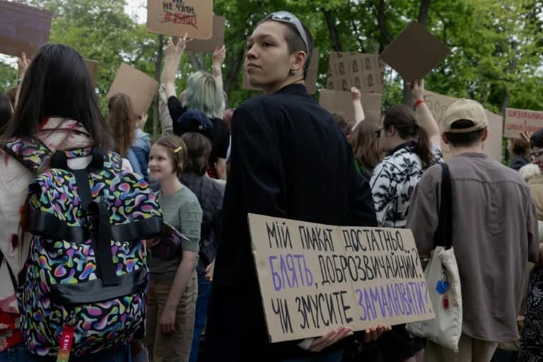 Kijev: Stotine Protestuju Protiv 'Opasnog' Građanskog Zakonika — Za Priznanje Porodica LGBT Osoba
