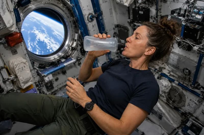 Prilagodljivi fortifikovani napitci za astronaute — omega‑3 iz nanoemulzija u mikrogravitaciji