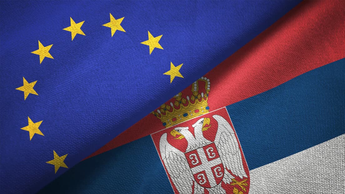 Fon der Lajen Potvrdila Podršku Srbiji Na Putu Ka EU tokom Telefonskog Razgovora sa Vučićem