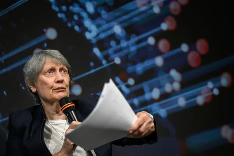 Izbijanja ebole i hantavirusa otkrivaju zaostatke u globalnoj spremnosti, upozorava Helen Clark