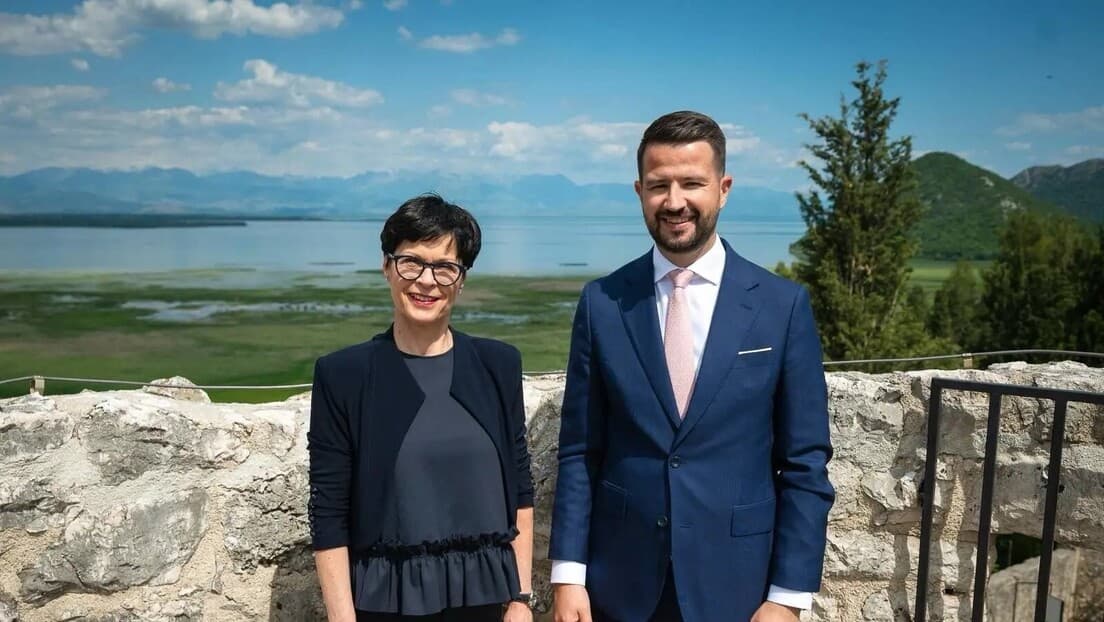 Marta Kos Na Proslavi U Crnoj Gori: Govorila Na Crnogorskom I Citirala Njegoša — Zašto Je To Izazvalo Reakcije?