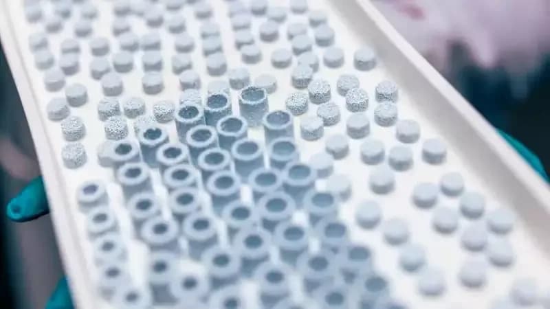 3D-Štampani Keramički Implantati Koji Oponašaju Pravu Kost — Personalizovana Rešanja Iz Tamperea