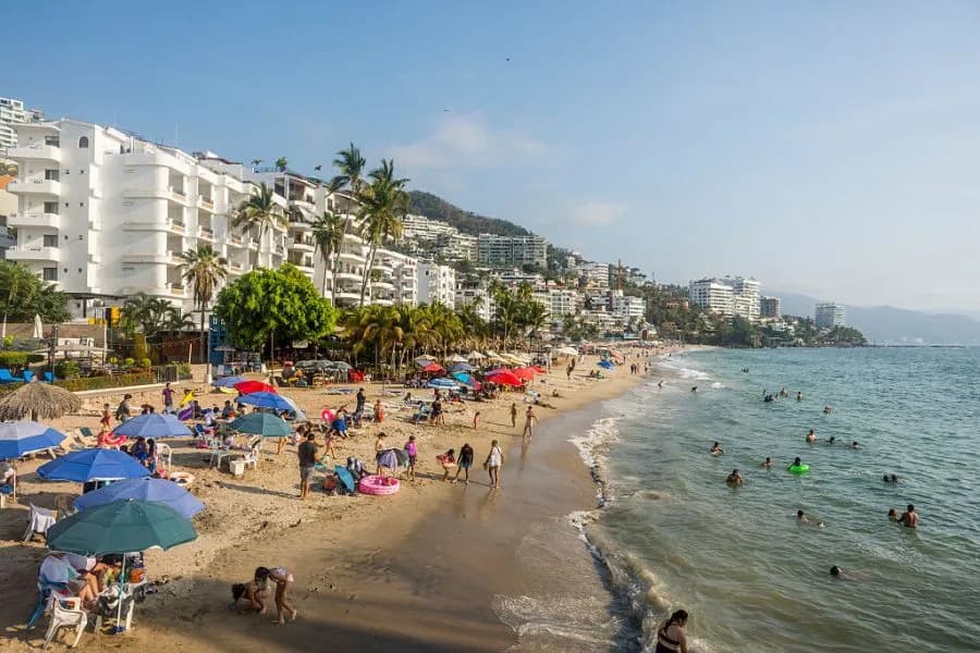 Puerto Vallarta: Strah od serijskog ubice nakon tri ubistva žena u turističkom gradu