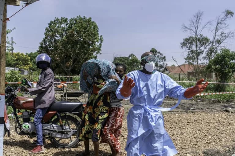 Ebola U Ituri: Preopterećeni Zdravstveni Radnici Bore Se Bez Resursa