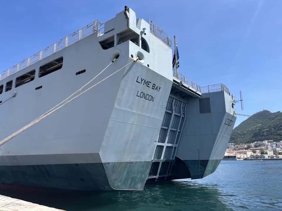 RFA Lyme Bay Krene Ka Hormuzu: Velika Britanija Šalje Brod Opremljen Morskim Dronovima Da Traži Iranske Mine