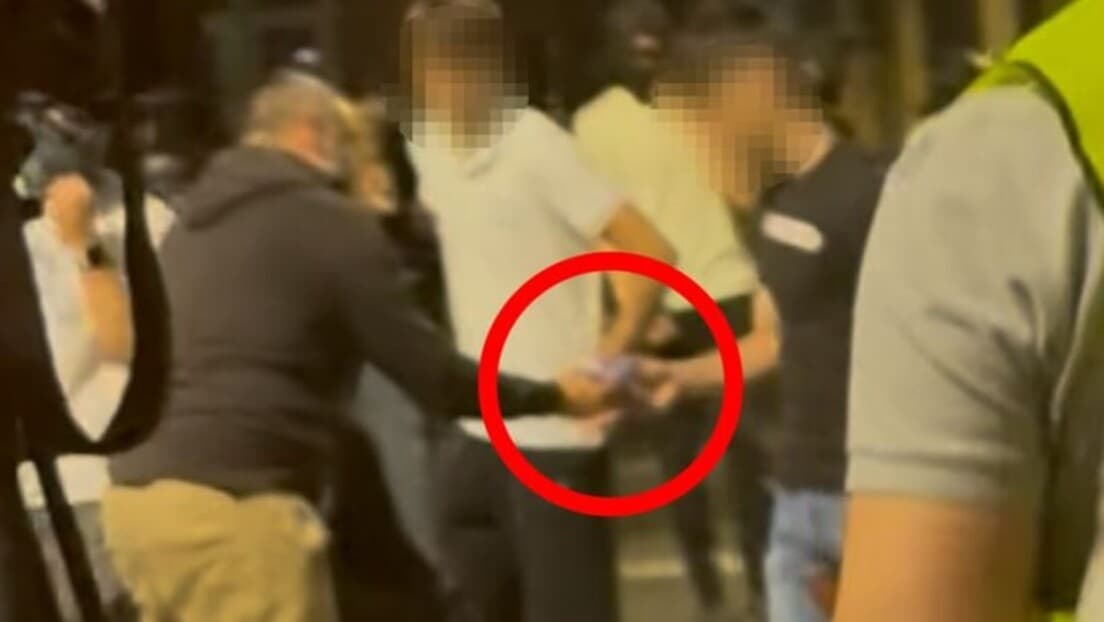 Uhapšen B. R. (1988) zbog gađanja policije kamenicama posle protesta