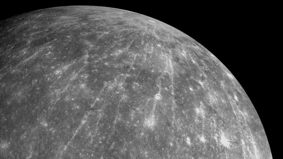 Kako je Merkur dobio svoj polarni led? Jedan veliki udar mogao je da ga raspodeli za 176 zemaljskih dana