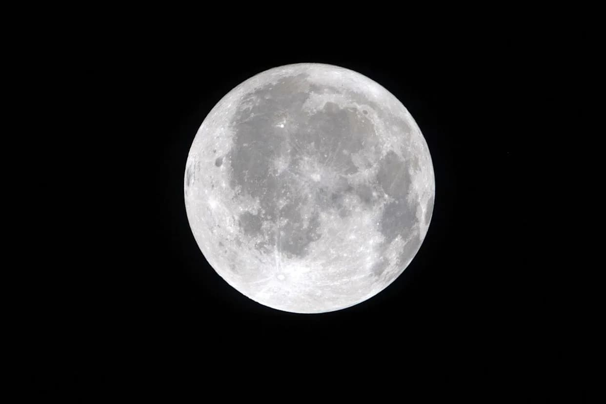 NASA Otkriva Plan Vredan 20 Milijardi $ Za Stalnu Bazu Na Južnom Polu Meseca Do Ranih 2030-ih