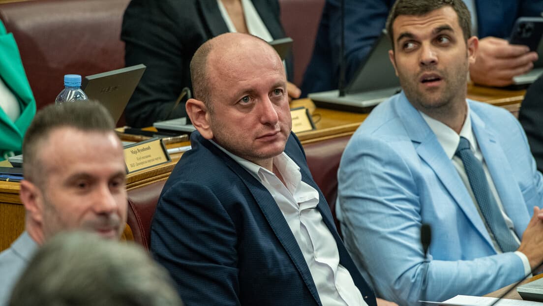 Knežević: Povratak Mila? Nije Tačno — On Nikad Nije Ni Odlazio