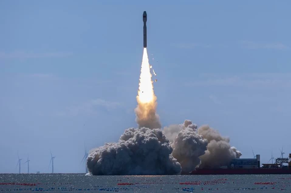 Svemirski Rat Je Već Pred Nama — Zašto Bi Uništenje Satelita Bilo Potpuno Glupo