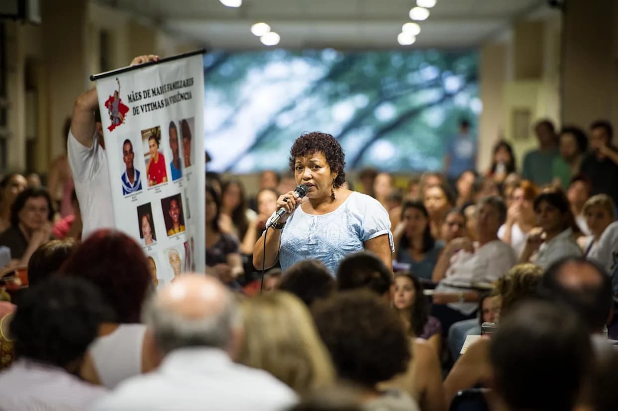 Dve decenije bez pravde: 'Majke maja' traže istinu posle policijskog pohoda u Sao Paulu
