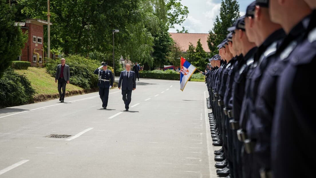 Dačić: Policija Mora Biti Simbol Sigurnosti — Ko Uprlja Značku Baća Ljagu Na Kolege