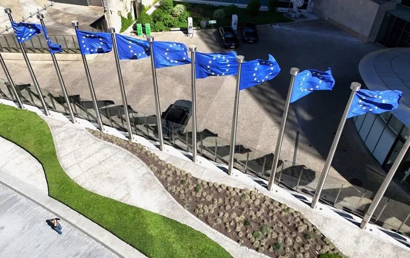 EU Odobrila Okvir Za Deportacije U „Hubove“ Izvan Bloka — Kritike Zbog Rizika Od Zloupotreba