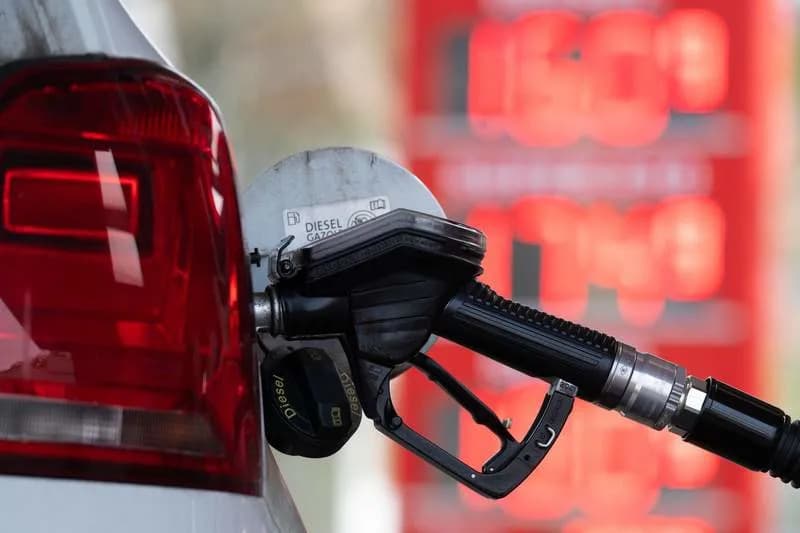 Lugansk Uveo Privremeno Ograničenje Goriva — 20 L Po Osobi