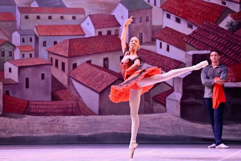 Predstava mora da traje: Solistkinja Nacionalnog baleta Kube pleše uprkos krizi