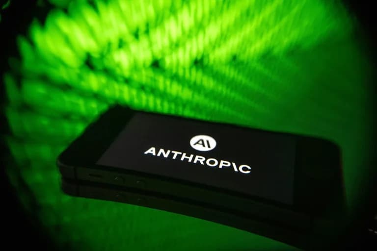 Anthropic Traži Privremeni Globalni Prekid Razvoja Najmoćnijih AI Modela Zbog Rizika Gubitka Kontrole