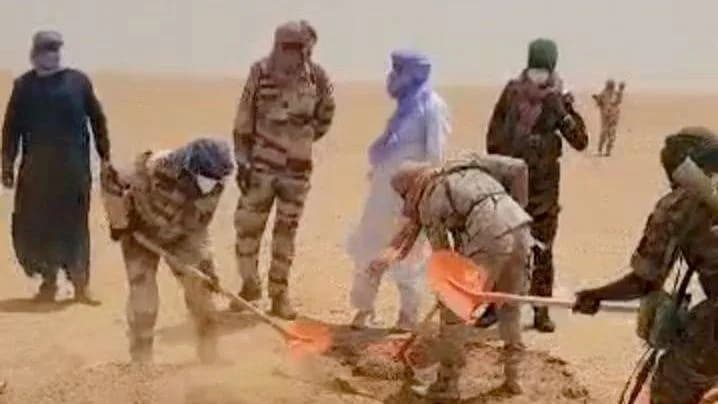 Tragedija u Sahari: Skoro 50 ljudi preminulo od žeđi nakon kvara kamiona u severnom Nigeru